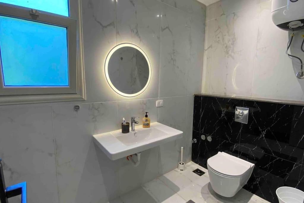 Baytona Apartment Qaryat Shakush Luaran gambar