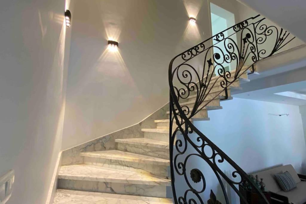 Baytona Apartment Qaryat Shakush Luaran gambar
